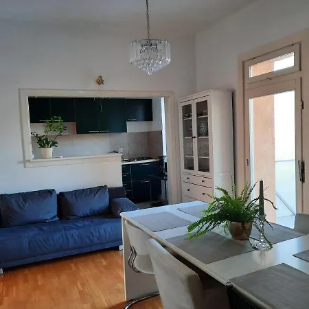 Apartman Soda Ogulin Exterior photo